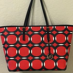 NWT Michael Kors Jet Set Travel Tote